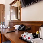 Hotel Diamond W Bialym Dworku Rumia