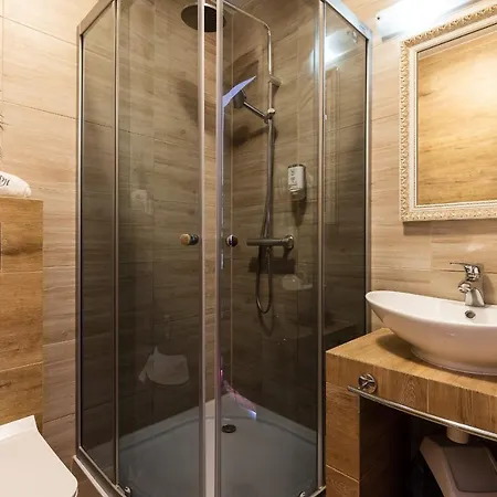Hotel Diamond W Bialym Dworku
