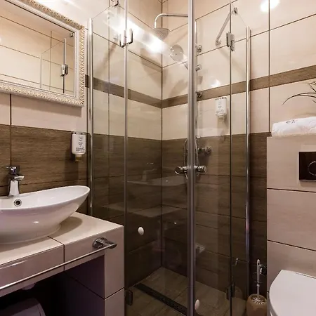 Hotel Diamond W Bialym Dworku *