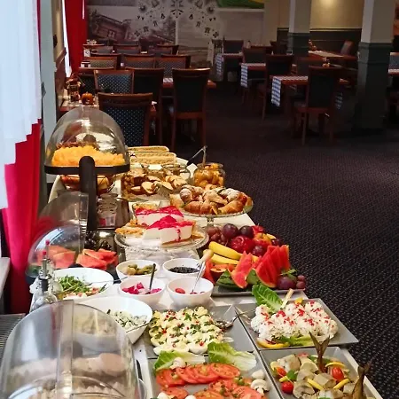 Hotell Diamond W Bialym Dworku *