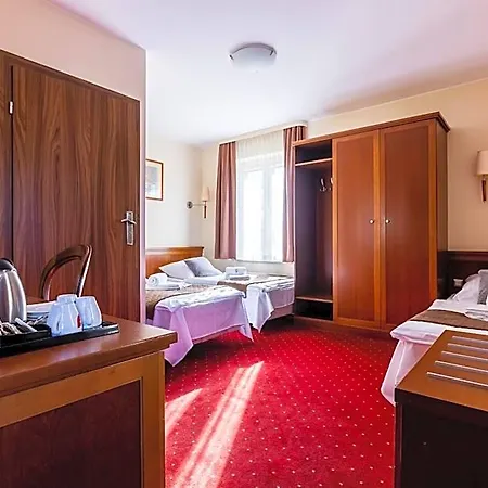 Diamond W Bialym Dworku Hotel Rumia