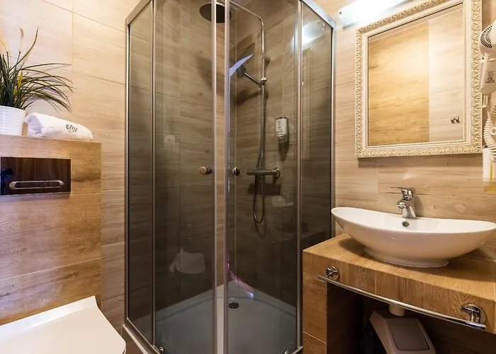 Hotel Diamond W Bialym Dworku