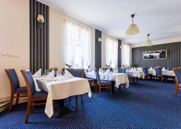 Diamond W Bialym Dworku