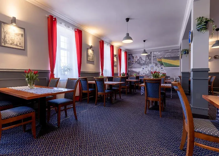 Hotel Diamond W Bialym Dworku Rumia