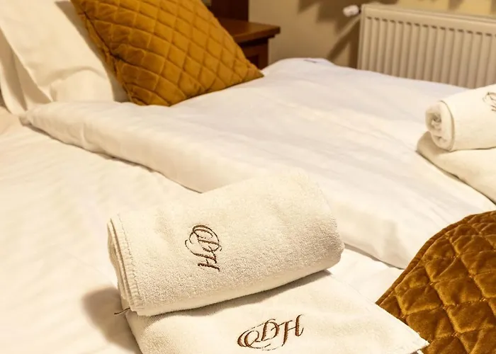 Diamond W Bialym Dworku Hotel