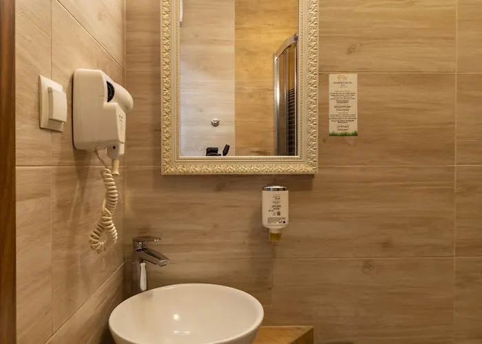 Diamond W Bialym Dworku